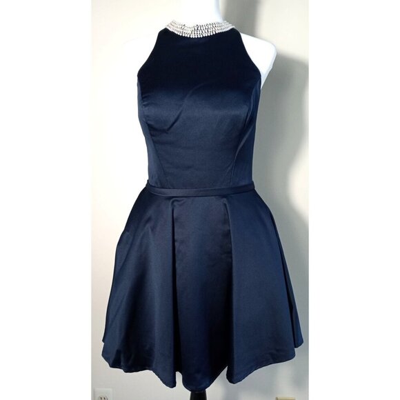 Cocktail Dress LA FEMME 22212 Short Elegant Dress Navy with Pearl Neckline Sz 10 - Picture 1 of 14